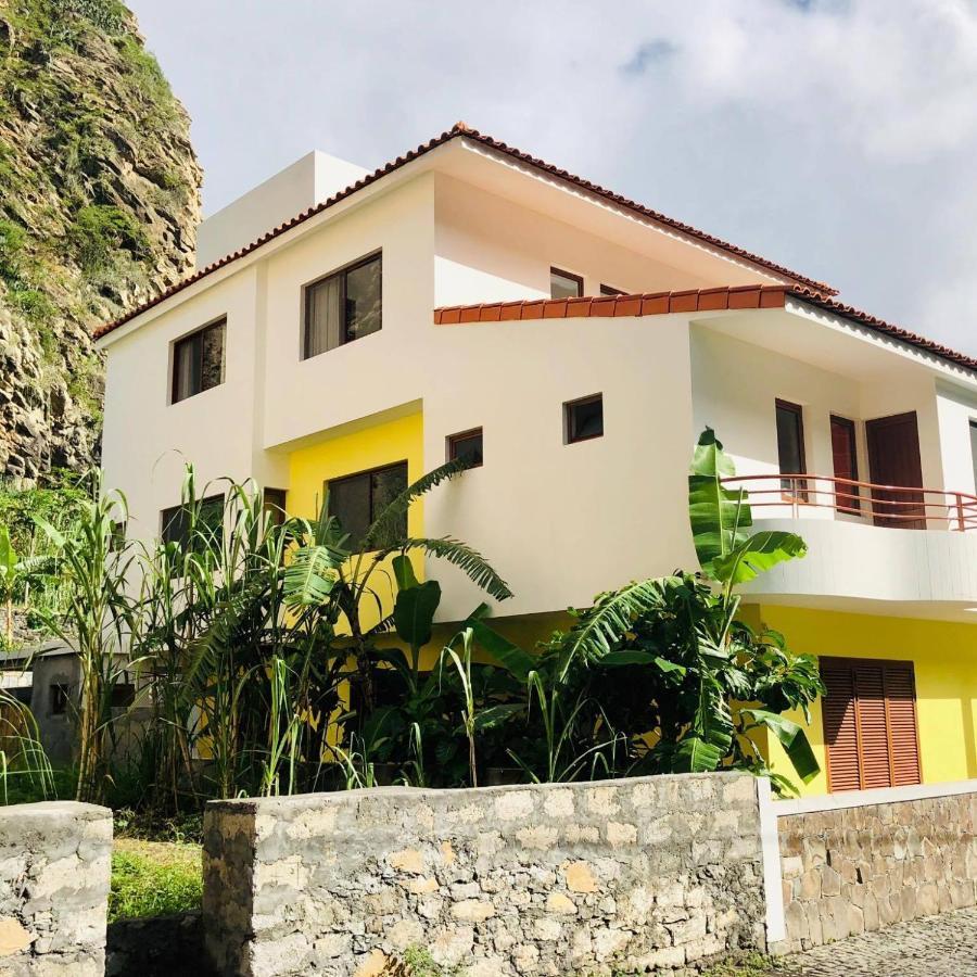 Residencial Lela D'Fermina Hotel Pombas Exterior photo
