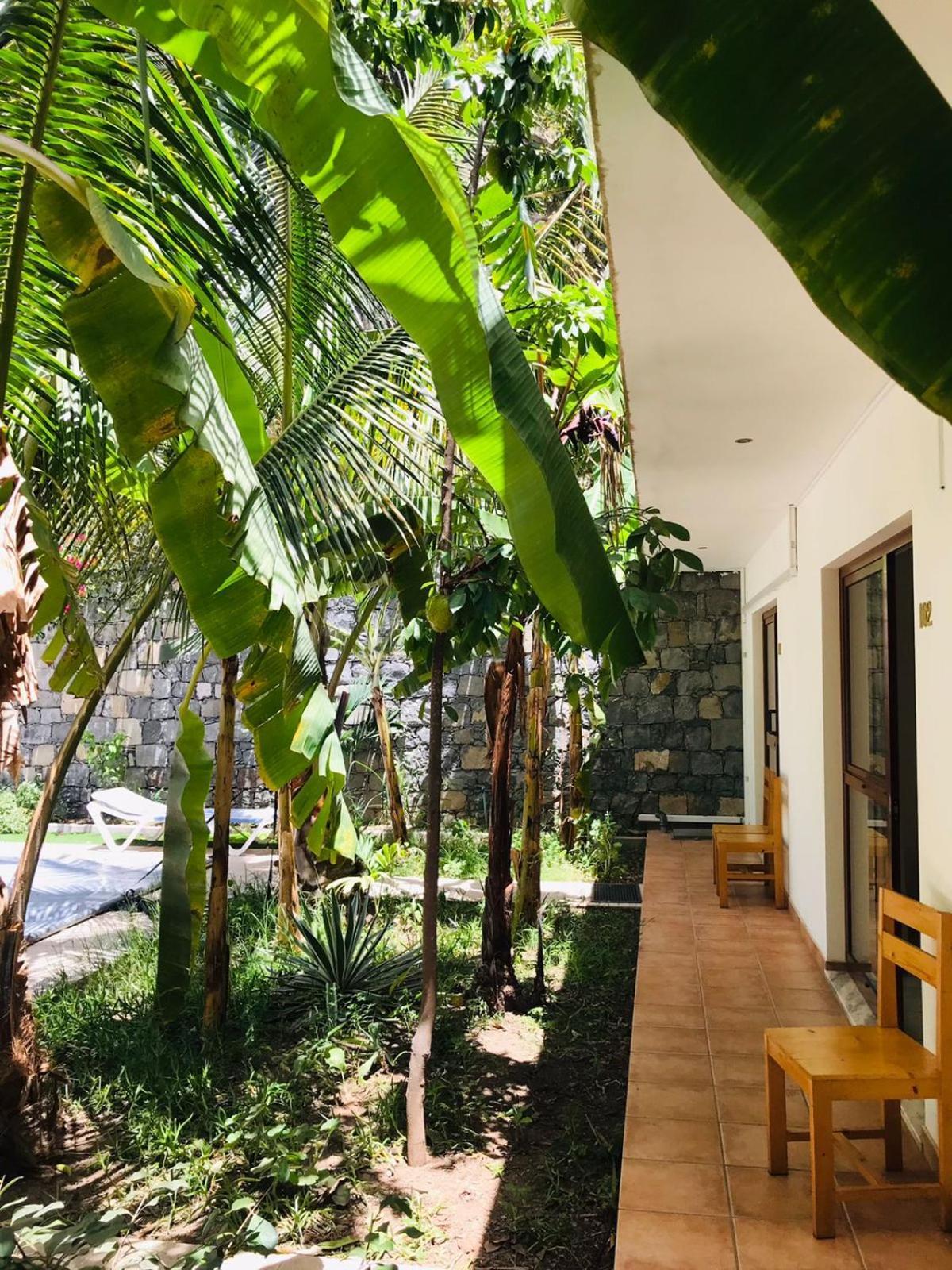 Residencial Lela D'Fermina Hotel Pombas Exterior photo